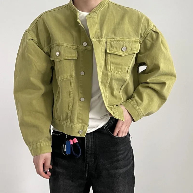 zip-up streetwear coat, 2025 outerwear trend, men's streetwear fashion, oversized urban jacket, high quality cold-weather coa