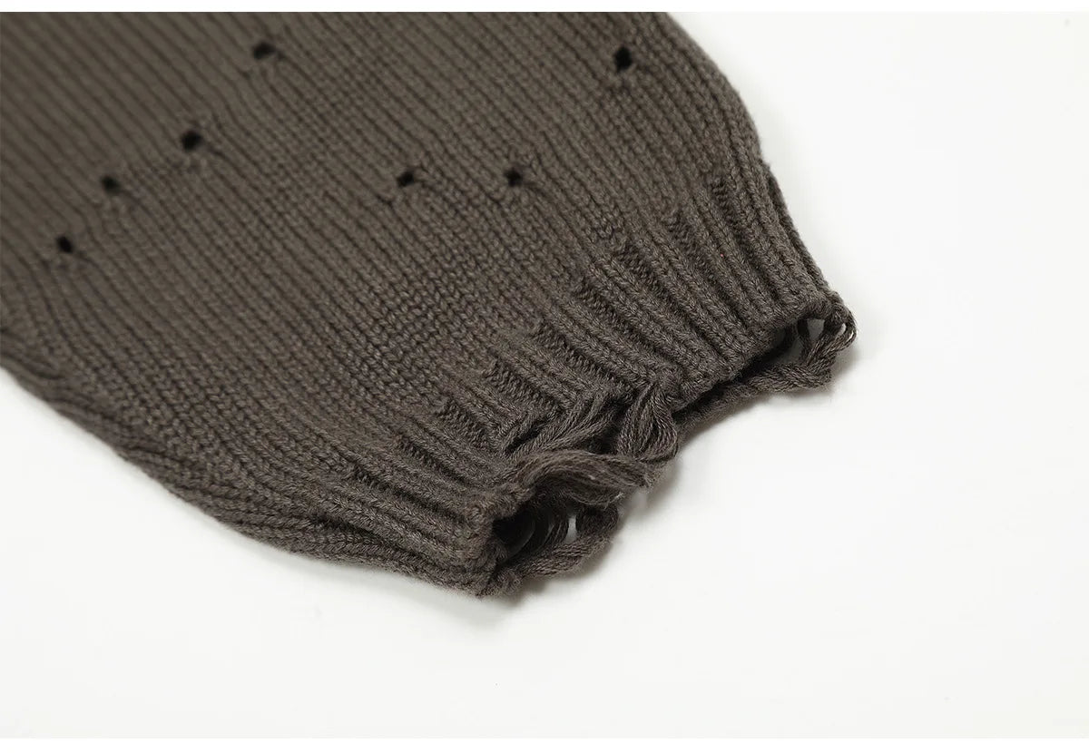 grunge knit sweater with heavyweight fabric, layered urban look for cold weather, street fashion menswear trend for seasonal