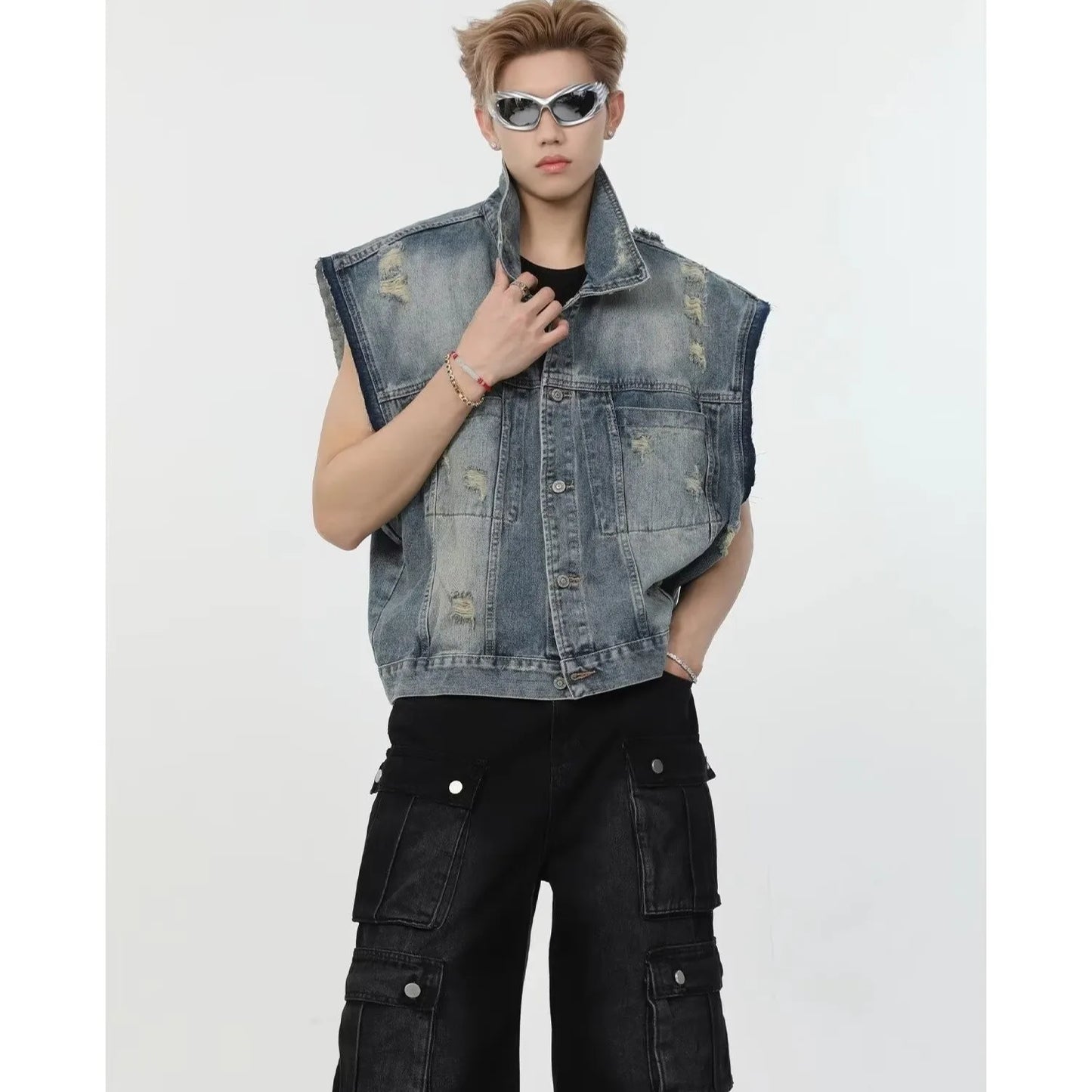 panel varsity outerwear, 2025 trend, for men, fall streetwear outfit, oversized style, layered fashion, modern aesthetic, graphic detail