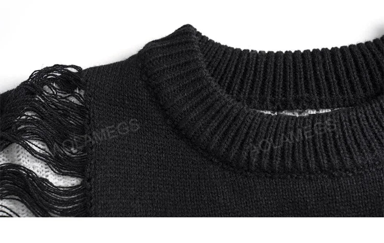 grunge knit sweater with heavyweight fabric, layered urban look for cold weather, street fashion menswear trend for seasonal 