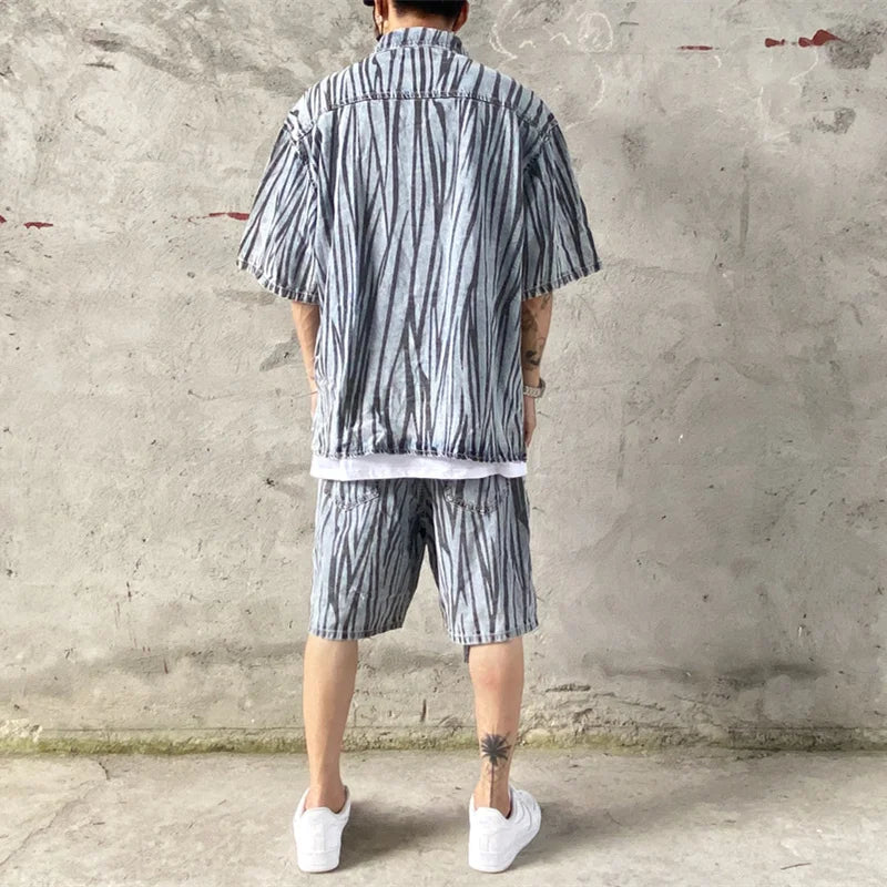 2 Pieces Sets Men Fashion Striped Printed Short Sleeves Single Breasted Loose Shirts and Shorts Joggers Streetwear Hip Hop Set