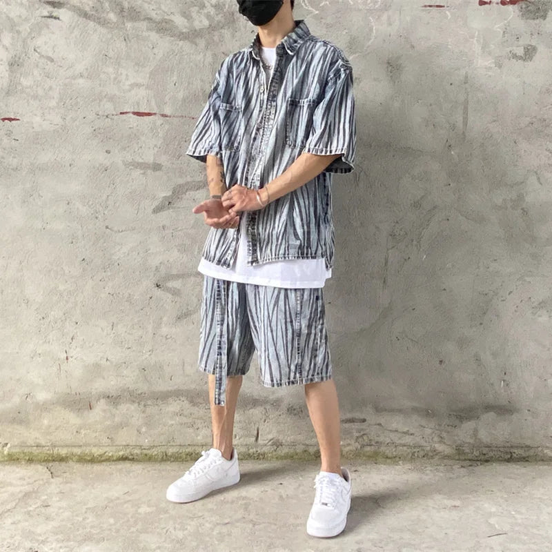 2 Pieces Sets Men Fashion Striped Printed Short Sleeves Single Breasted Loose Shirts and Shorts Joggers Streetwear Hip Hop Set