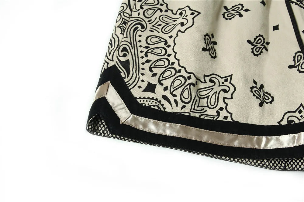 Mens Paisley Printed Hip Hop Loose Shorts Elastic Waist Sweat Shorts Casual Harajuku Drawstring Streetwear Sportswear Joggers