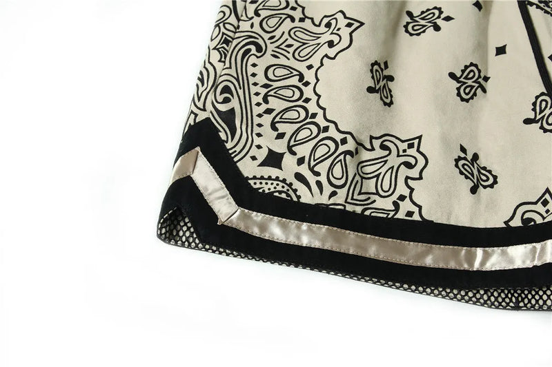 Mens Paisley Printed Hip Hop Loose Shorts Elastic Waist Sweat Shorts Casual Harajuku Drawstring Streetwear Sportswear Joggers