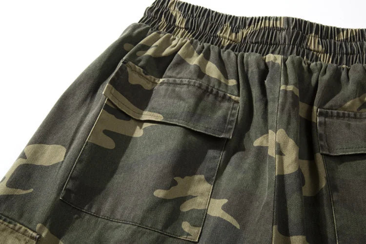 mens camouflage hip hop shorts stitching pockets cargo shorts casual elastic waist drawstring sportswear streetwear short pants unique cargo style 1893