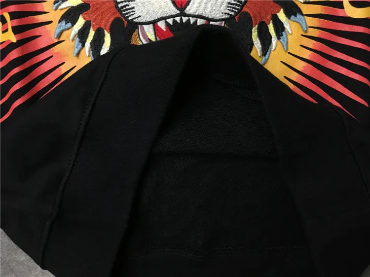 New Baolideng Men Tiger Embroidery Morden Gentleman Hoodies Hoody Hood