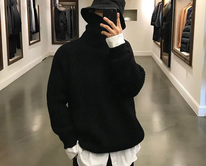 grunge knit sweater with heavyweight fabric, layered urban look for cold weather, street fashion menswear trend for seasonal 