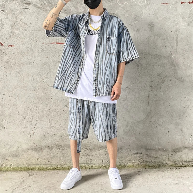 2 Pieces Sets Men Fashion Striped Printed Short Sleeves Single Breasted Loose Shirts and Shorts Joggers Streetwear Hip Hop Set