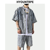 2 Pieces Sets Men Fashion Striped Printed Short Sleeves Single Breasted Loose Shirts and Shorts Joggers Streetwear Hip Hop Set