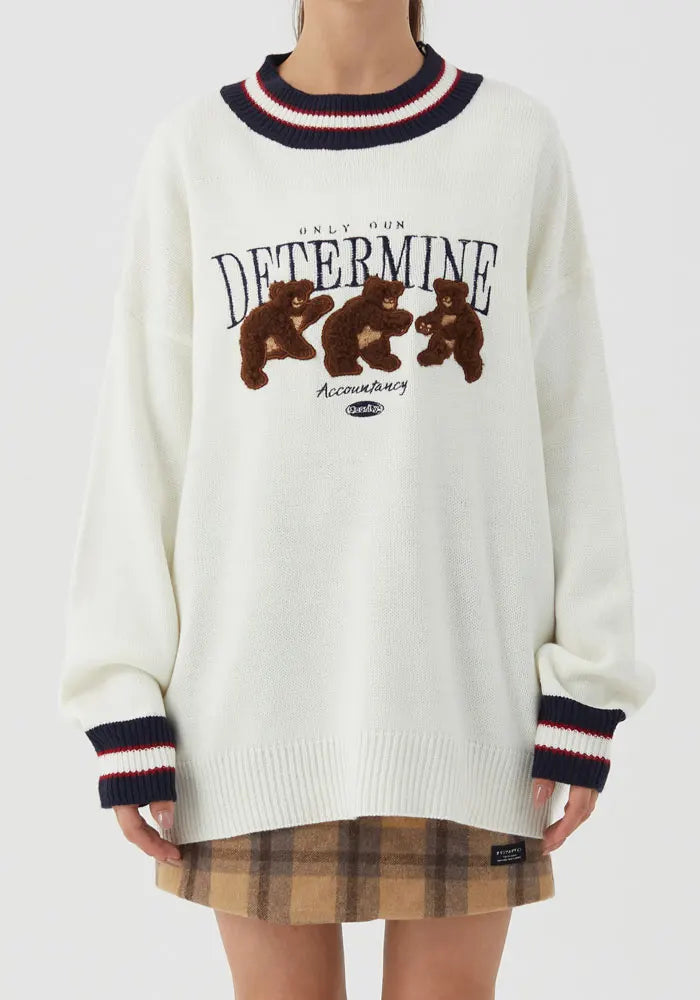 grunge knit sweater with heavyweight fabric, layered urban look for cold weather, street fashion menswear trend for seasonal 