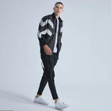 Windbreaker graffiti hooded quilted puffer fleece
