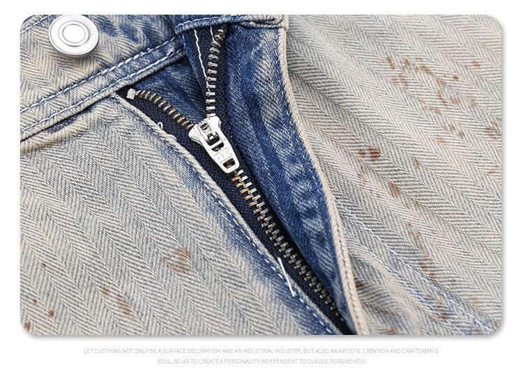 Cut Jeans