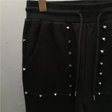 high new novelty luxury men 2022 classic full metal rivets pockets comfortable cotton parkour sweat casual pants sweatpants d50 unique joggers style 4412