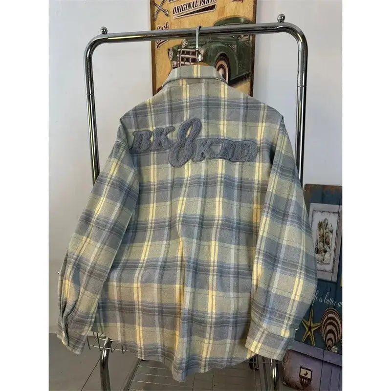 Embroidered high-end long-sleeved shirt for men lazy style loose and versatile shirt for teenagers retro autumn and winter top
