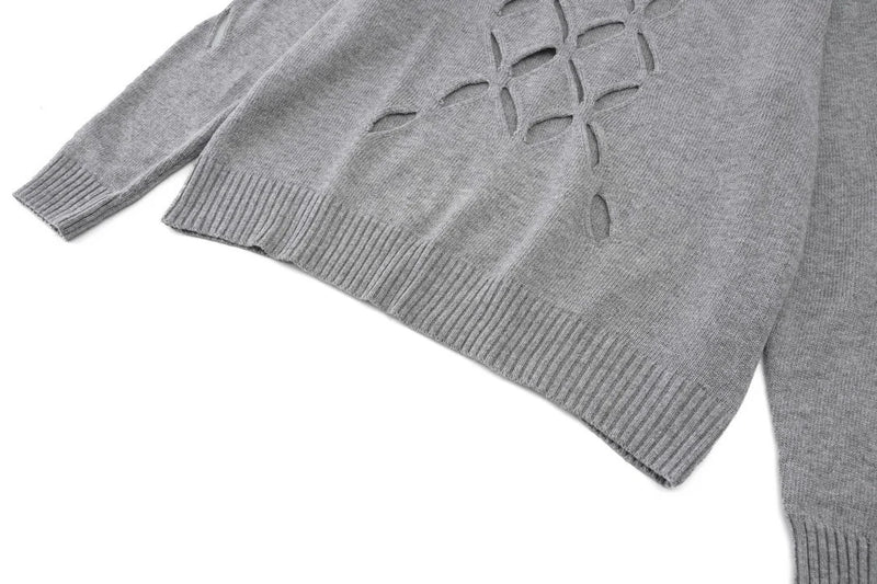 oversized flame jumper with bold print, ideal for photo-ready Y2K streetwear layering, street fashion menswear trend for seas