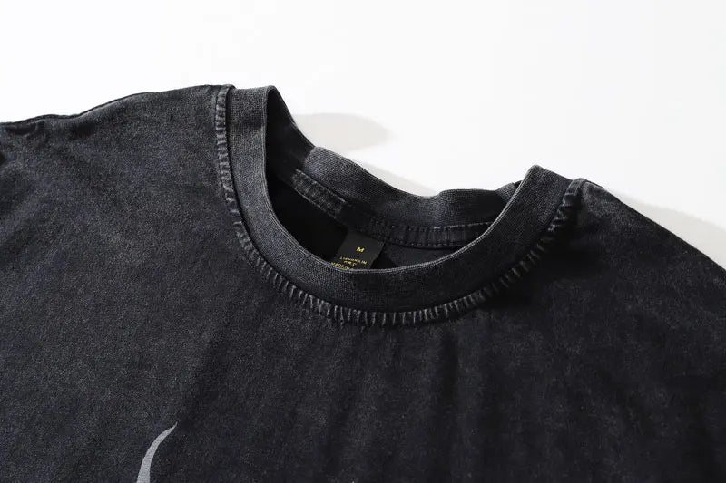 Harajuku Oversized Shirt – Distressed Oversize T Shirt Streetwear Japanese Anime Eyes P – Urban Streetwear for Men & Women