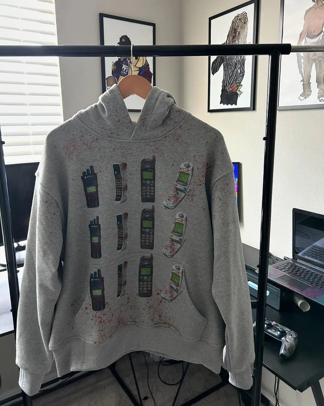 Skatercore Fit – Harajuku Beiri Bloody Service Phone Hoodies Women – Streetwear Fashion for Men & Women