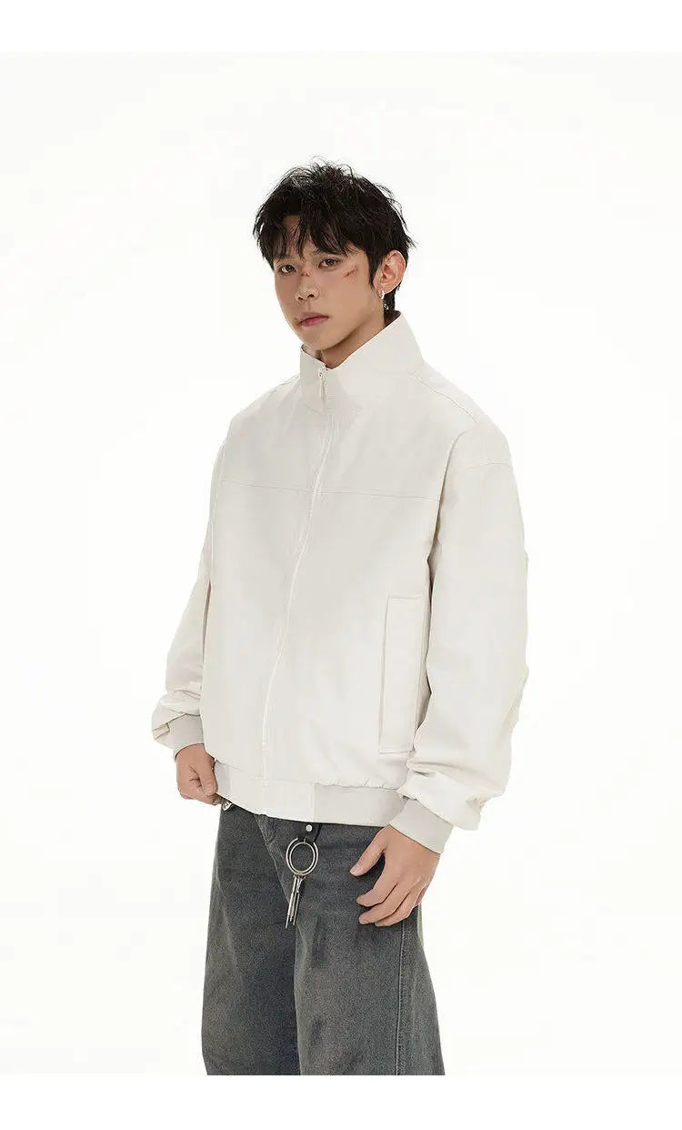 retro baseball outerwear, daily essential, men's streetwear fashion, trendy oversized fit, urban techwear design, modern hip 