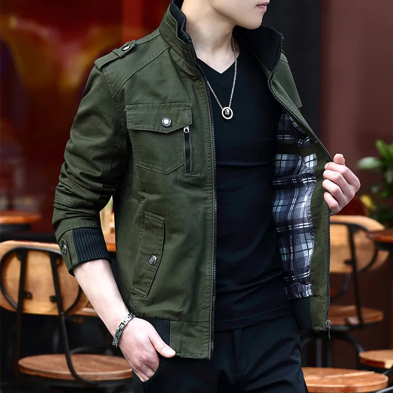bold graphic coat, high-street look, for men, fall streetwear outfit, oversized style, layered fashion, modern aesthetic, graphic detail
