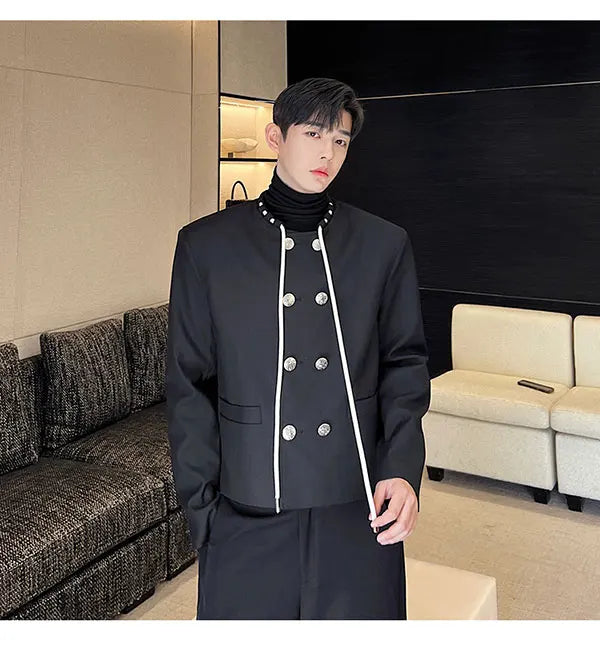 retro baseball outerwear, daily essential, men's streetwear fashion, trendy oversized fit, urban techwear design, modern hip 