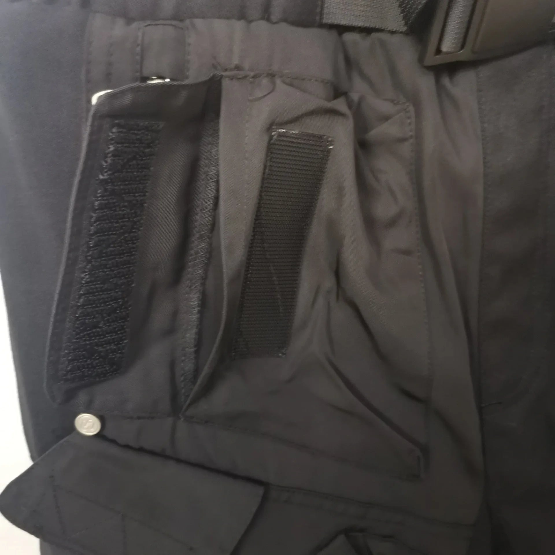 high new luxury men 2023 cotton under my car cotton comfortable parkour sweat casual pants sports functional cargo 378 unique cargo style 2040