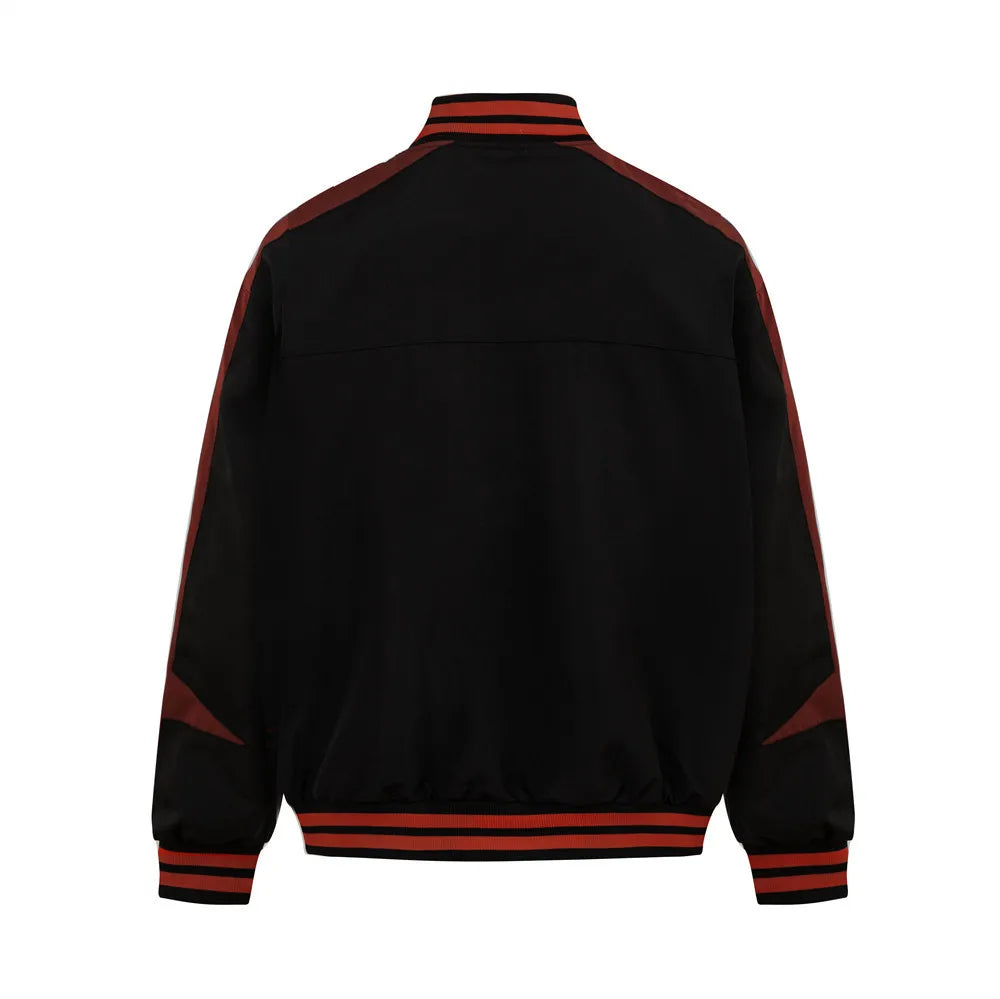 retro baseball varsity, layering staple, stylish modern outerwear, premium street look, trendsetting streetstyle