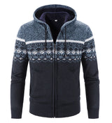 bold graphic coat, high-street look, for men, fall streetwear outfit, oversized style, layered fashion, modern aesthetic, graphic detail