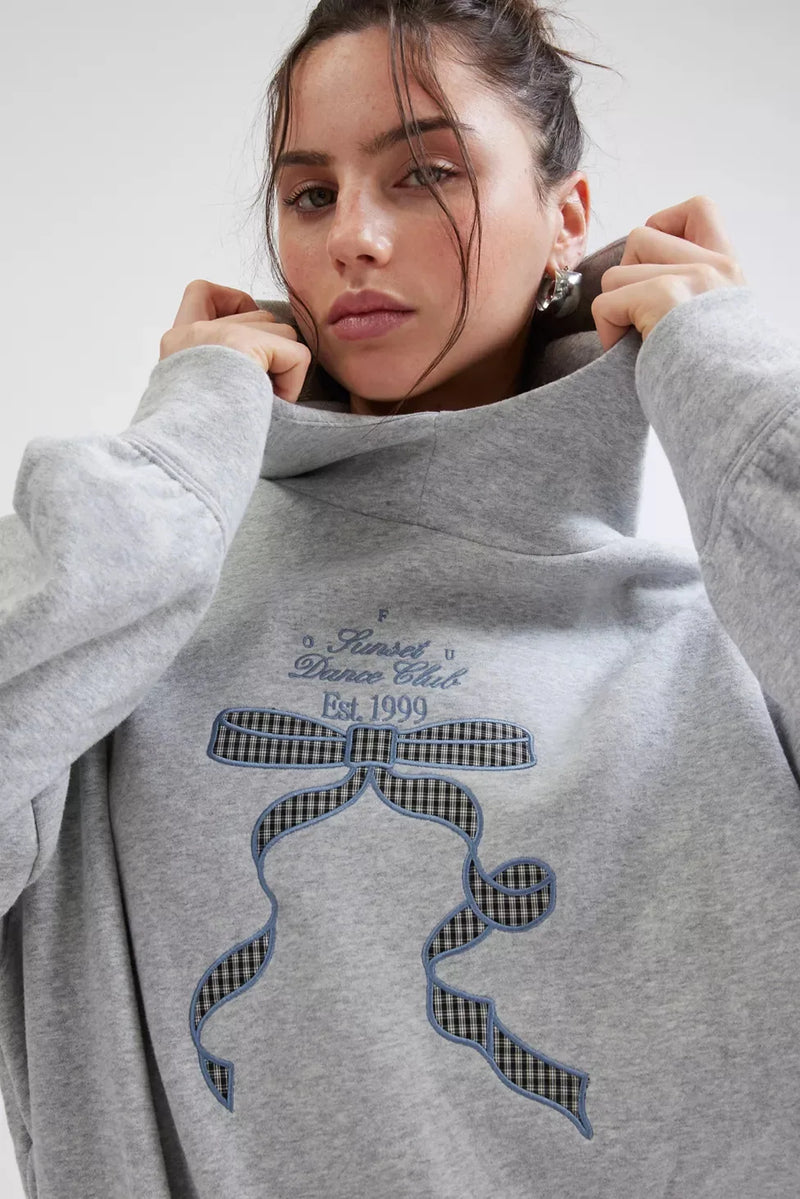Y2k Long Sleeved Pullover Hoodie Cartoon Bow Embroidery Tops Streetwear Vintage Hoodie School Outfit Punk High Street Ootd New