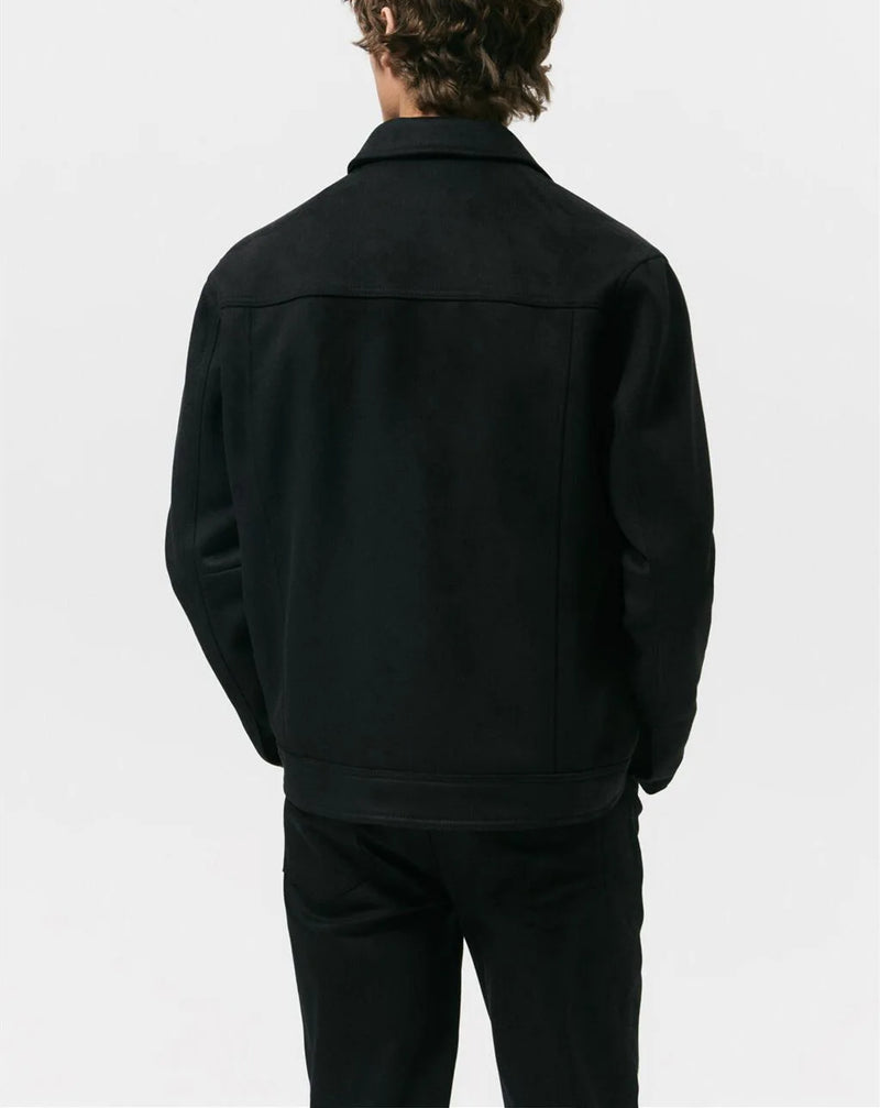bold street bomber, high-street style, stylish modern outerwear, premium street look, trendsetting streetstyle