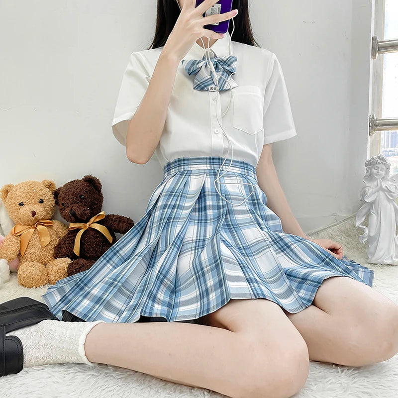 Jk Uniforms Gyaru School Uniform for Girl Student Pleated Skirt Uniform Set Women Short Sleeve Bow Tie Seifuku Japanese Style