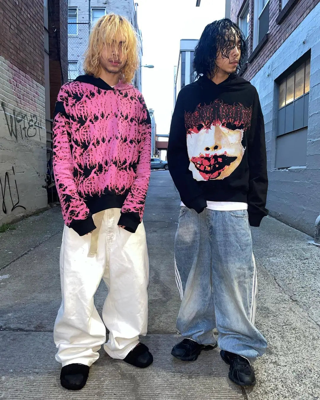 Gothic Oversized Tee – Harajuku Vintage Hoodie Oversized Goth Streetwear Tops Grung – Streetwear Fashion for Men & Women