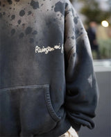 grunge pullover streetwear, modern knitwear, cozy fashion fit, stylish street outfit, modern aesthetic appeal