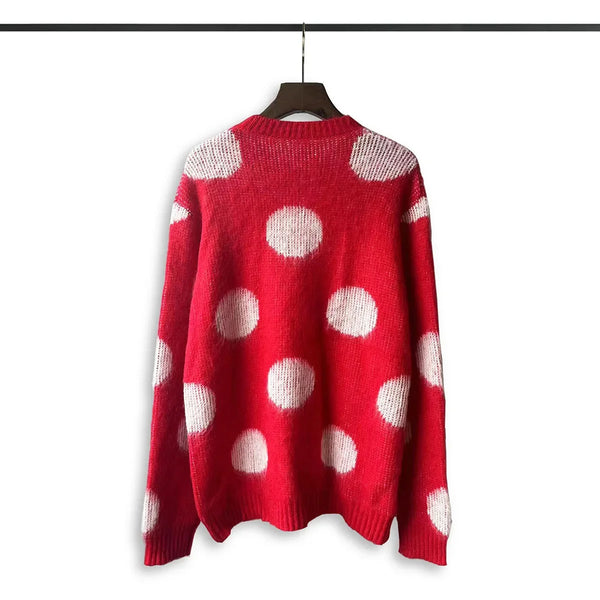 oversized flame jumper with bold print, ideal for photo-ready Y2K streetwear layering, street fashion menswear trend for seas