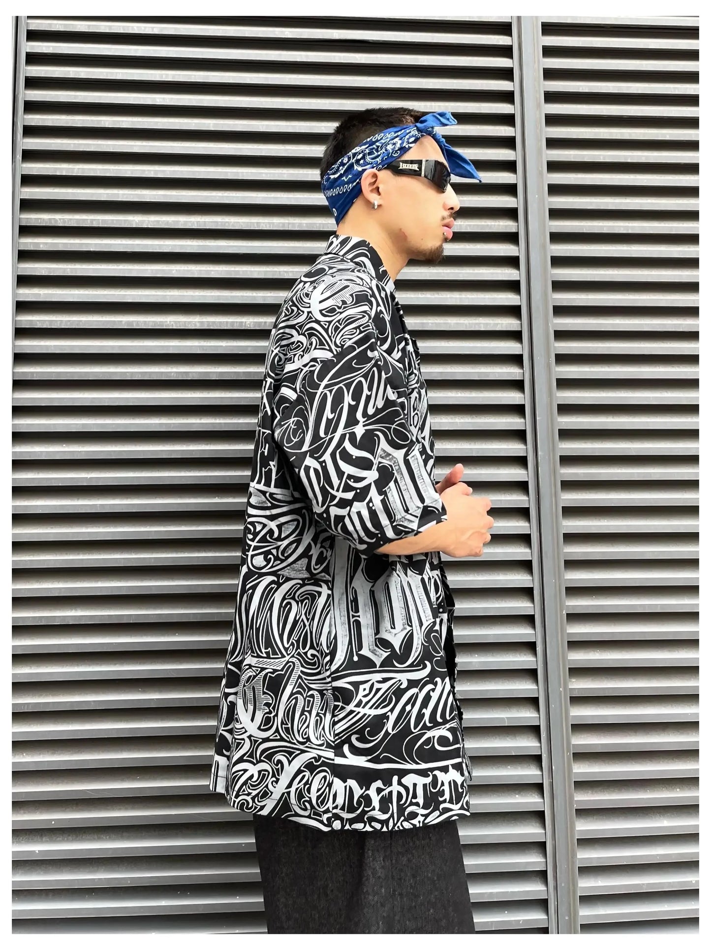 2 pieces sets mens fashion harajuku printed single breasted shirts and drawstring capris short pants joggers new streetwear sets unique joggers style 4437