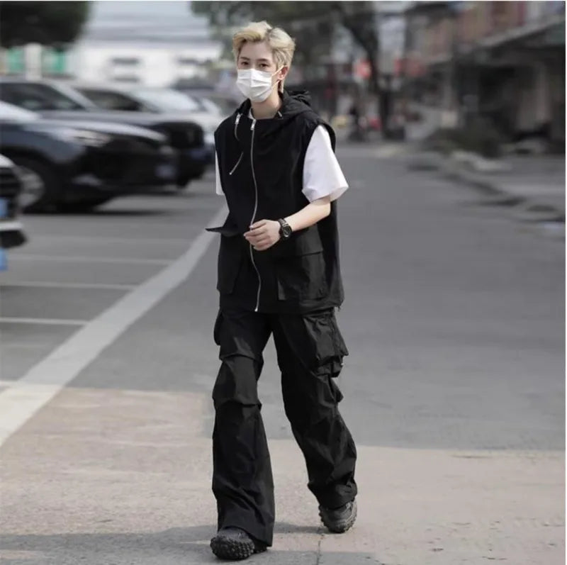 summer casual sleeveless set men hip hop loose hooded vest pockets straight leg cargo pants 2 piece outdoors sports camp suit unique cargo style 4418