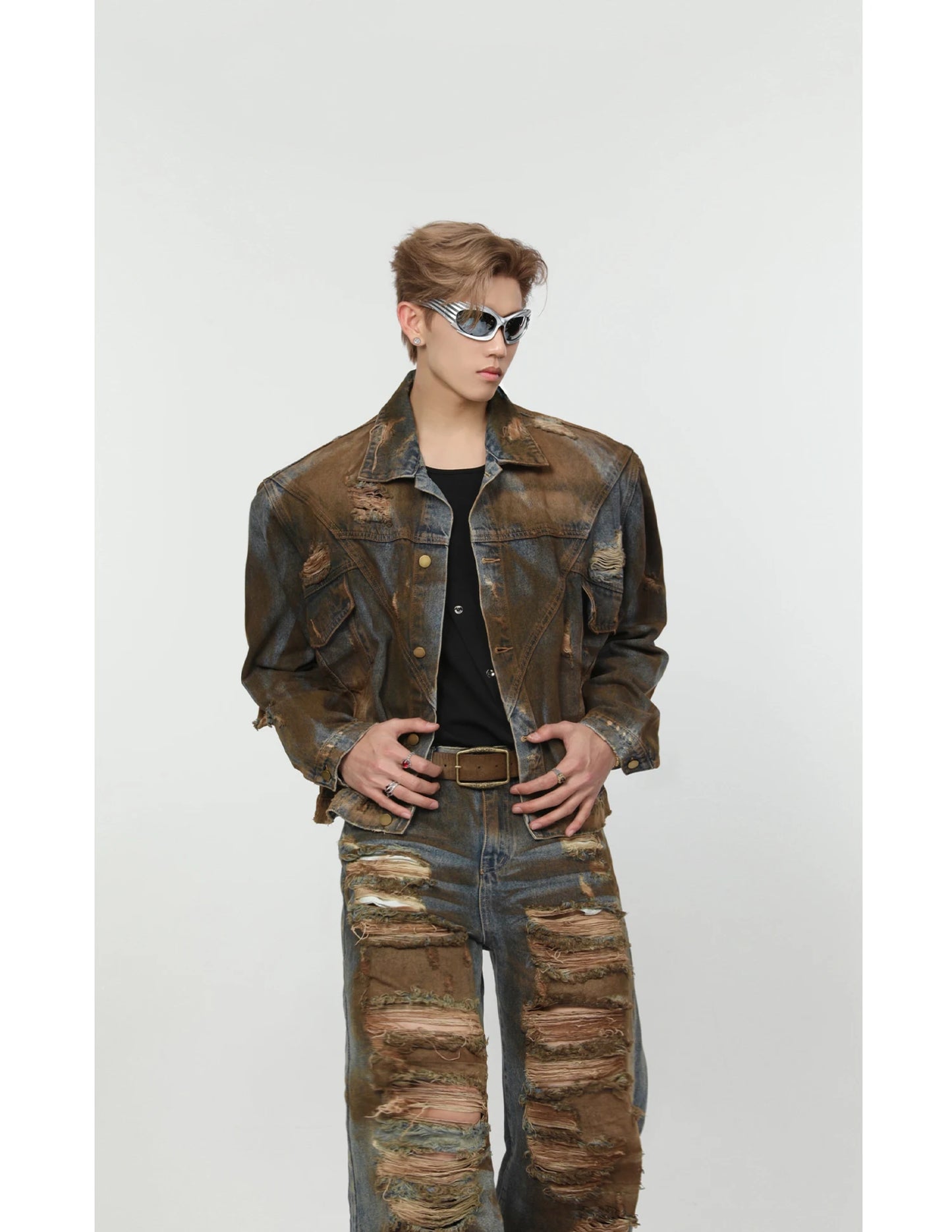 2 pieces sets mens dirty graffiti wide shouder denim jeans jacket coat and ripped holes wide legs pants joggers streetwear sets unique joggers style 4556