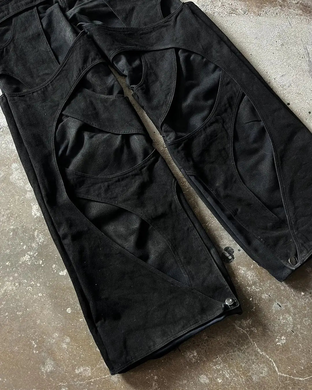 black ripped y2k baggy jeans harajuku hip hop high waist denim pants 2024 new gothic retro jeans for men wide leg streetwear unique jeans style 370