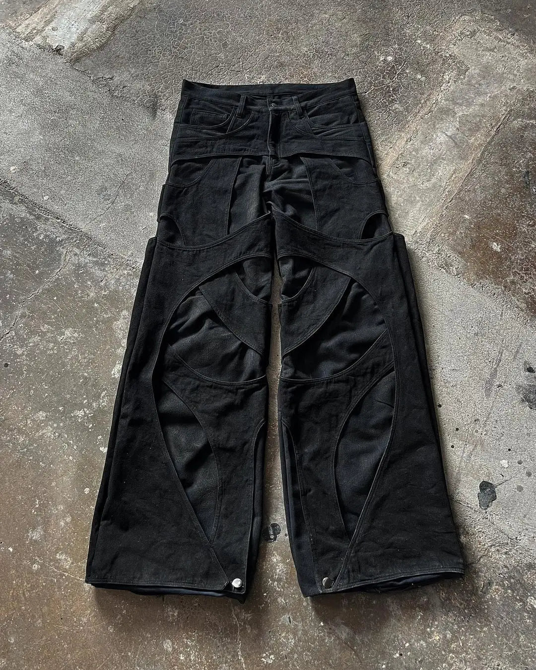 2024 new gothic retro jeans for men wide leg straight black y2k baggy jeans harajuku hip hop high waist denim pants streetwear unique jeans style 801