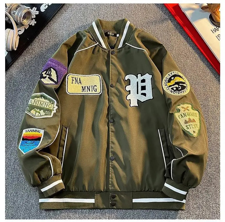 zip-up streetwear coat, 2025 outerwear trend, men's streetwear fashion, oversized urban jacket, high quality cold-weather coa