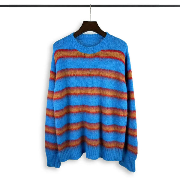 oversized flame jumper with bold print, ideal for photo-ready Y2K streetwear layering, street fashion menswear trend for seas