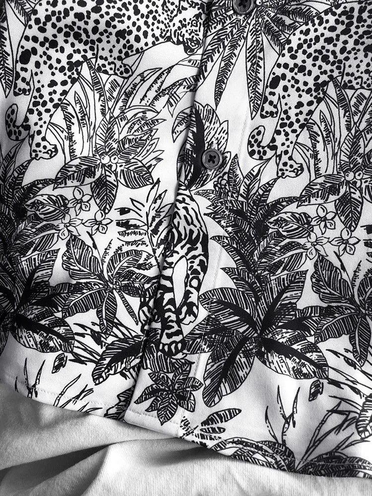 New 2021 luxury Men Classic Sketch jungle Leopard Fashion 50% Silk Casual Shirts Shirt high quality Pocket Short sleeves #A47