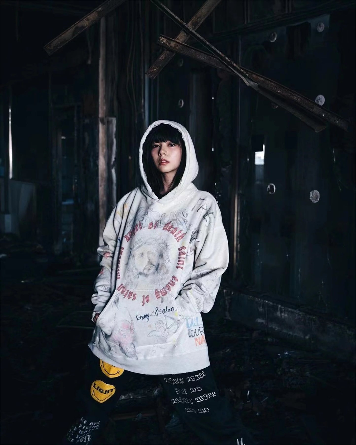 2024 New Arrival Vintage SM Brand Fashion Hand painted Graffiti Vintage ripped distressed hoodie Sweatshirt