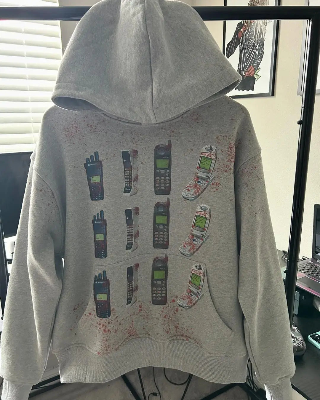 Skatercore Fit – Harajuku Beiri Bloody Service Phone Hoodies Women – Streetwear Fashion for Men & Women