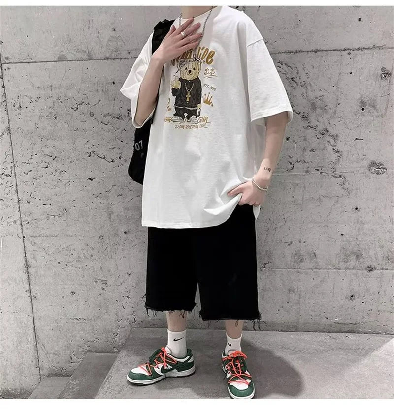 Harajuku Angelcore design – Funny Middle Finger Bear Graphic Short Sleeve Tee Shirts Men