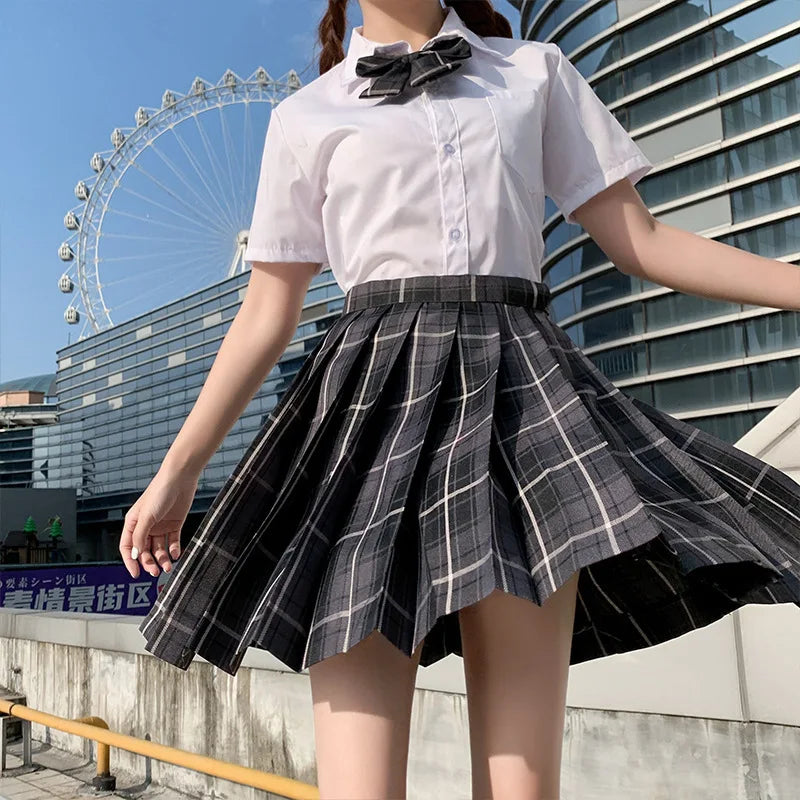 Jk Uniforms Gyaru School Uniform for Girl Student Pleated Skirt Uniform Set Women Short Sleeve Bow Tie Seifuku Japanese Style