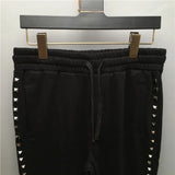 high new novelty luxury men 21 classic side metal rivets pockets comfortable cotton parkour sweat casual pants sweatpants d47 unique joggers style 4363