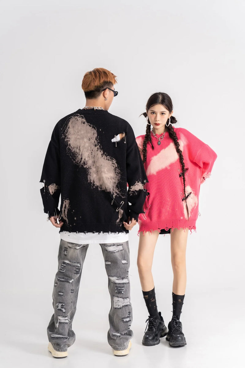 loose fit o-neck sweater, daily wear knit, cozy fashion fit, stylish street outfit, modern aesthetic appeal