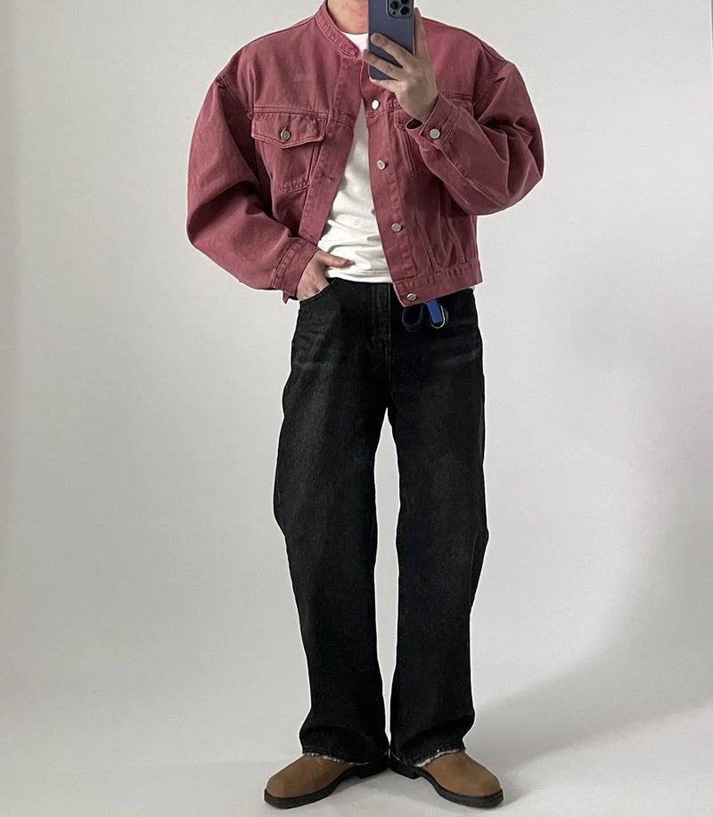 retro baseball varsity, layering staple, stylish modern outerwear, premium street look, trendsetting streetstyle
