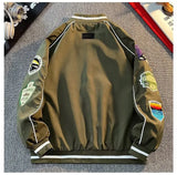 bold street bomber, high-street style, stylish modern outerwear, premium street look, trendsetting streetstyle