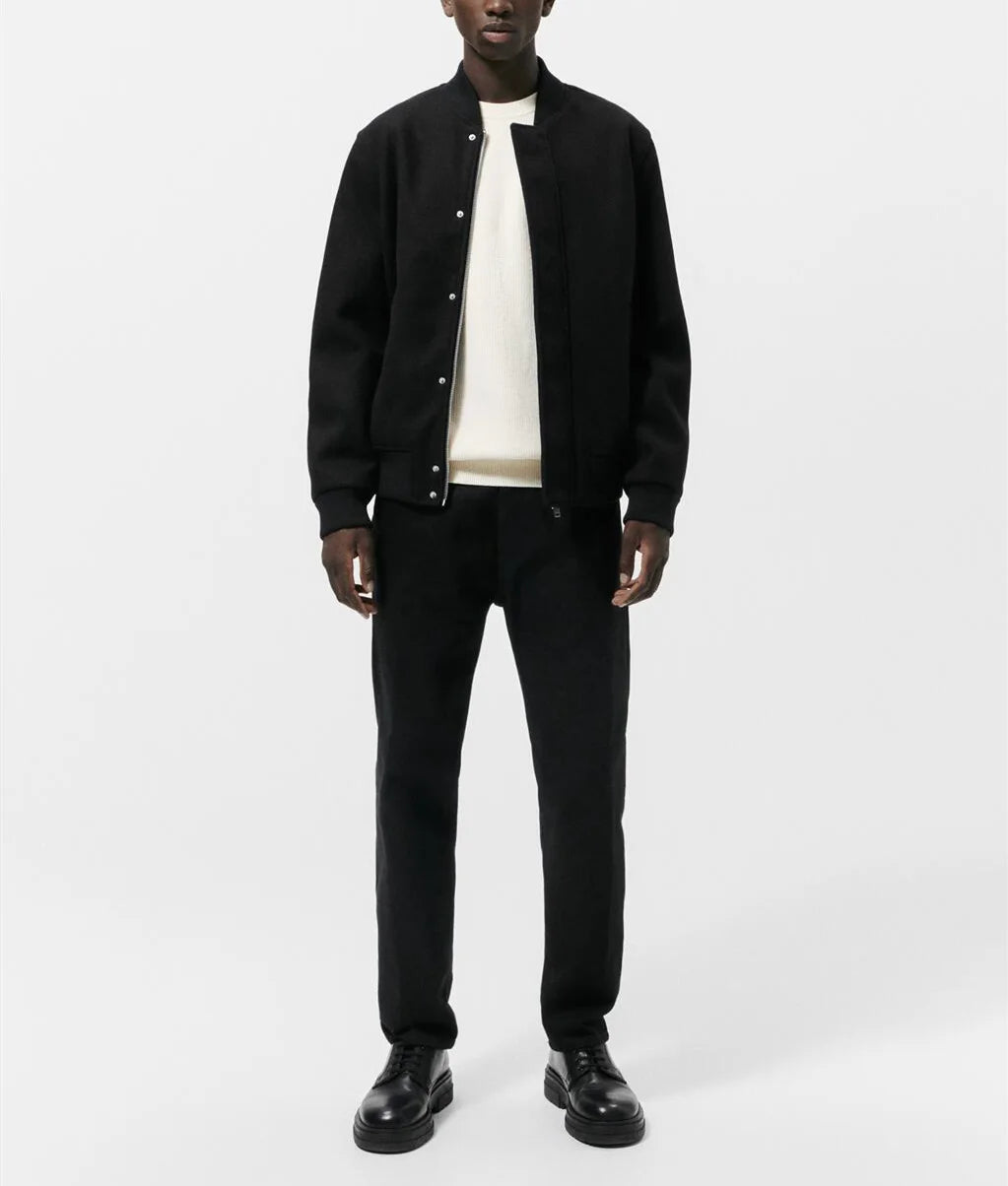 techwear bomber jacket, urban fashion, men's streetwear fashion, oversized urban jacket, high quality cold-weather coat